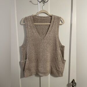 Sweater Vest w/Pockets